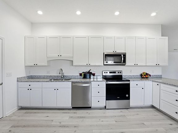 4th image of 801 Timbers Edge