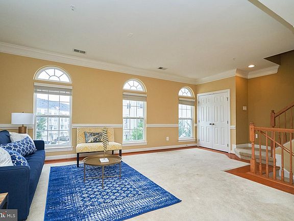 5th image of 5675 Harrington Falls Ln #T