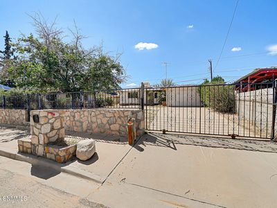 110 Las Lomitas Dr, Sunland Park, NM, 88063