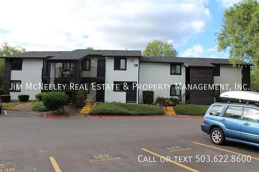 Building Photo - 14095 SW Walker Rd #24