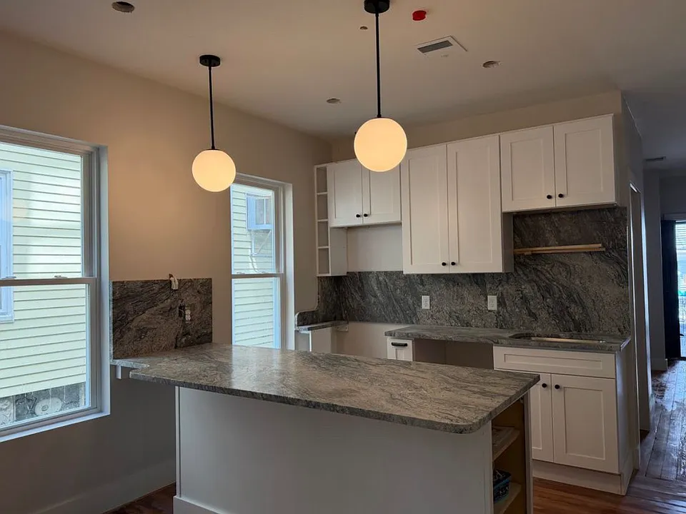 22 Harold St #2