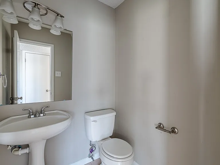 8211 Misty Cedar Dr — Photo 8