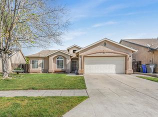 5391 E Burns Ave, Fresno, CA 93725