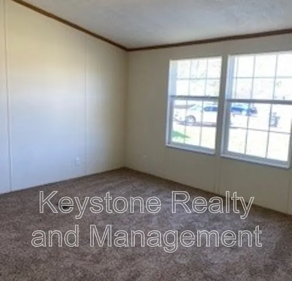 106 Hercules Ct — Photo 6