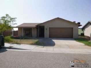 8701 E 38th Pl, Yuma, AZ 85365