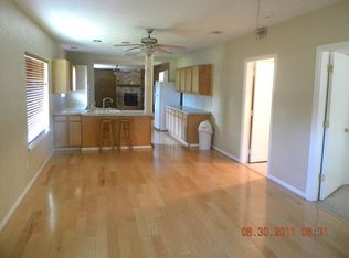 2630 35th St, Orange, TX 77630