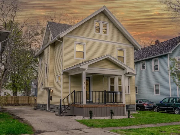 87 Paige St, Rochester, NY 14619