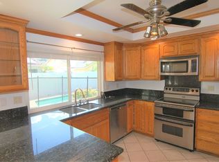 427 S Wrightwood St, Orange, CA 92869