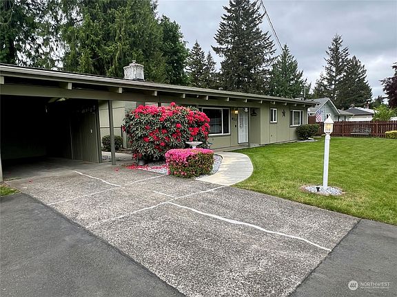 2nd image of 4713 23rd Avenue SE