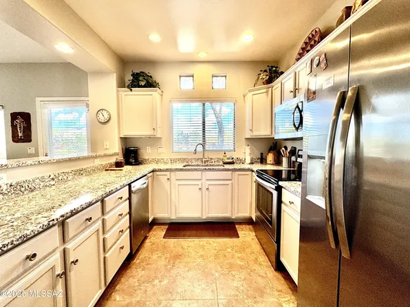 655 W Vistoso Highlands Dr APT 104, Tucson, AZ 85755