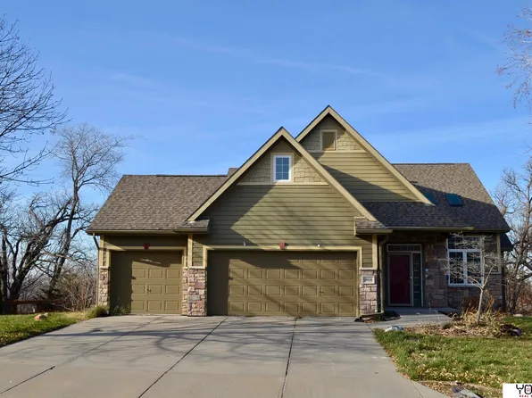 19636 Ridgeway Rd, Plattsmouth, NE 68048