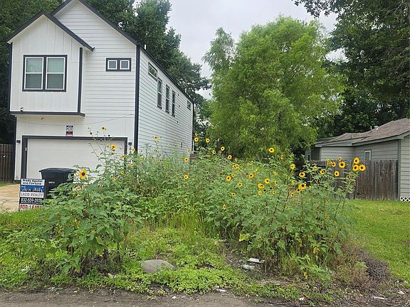 4th image of 6612 Foster St