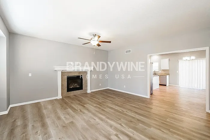 14321 Oakland Ct — Photo 6