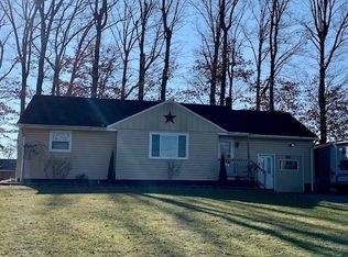 320 E Campus Ave, Davidsville, PA 15928