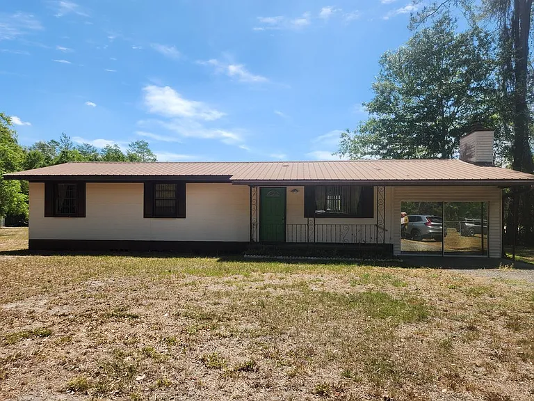 2355 SE State Road 100 — Photo 18