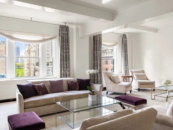 40 East 66th Street 12B image 2 of 30