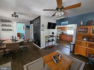 10 Yogi Bear, Falling Waters, WV 25419