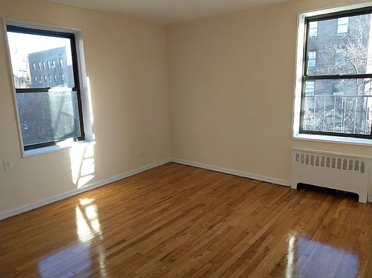 Rented by Contact Realty | media 5