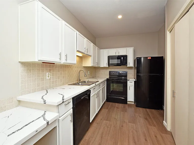2023 Gentryside Dr #201 — Photo 11