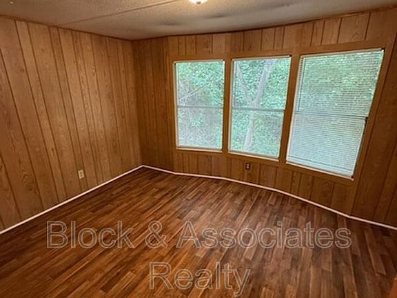 3rd image of 212 Chaney Rd #9