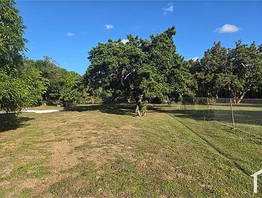 14131 NW 3rd Ave — Photo 42