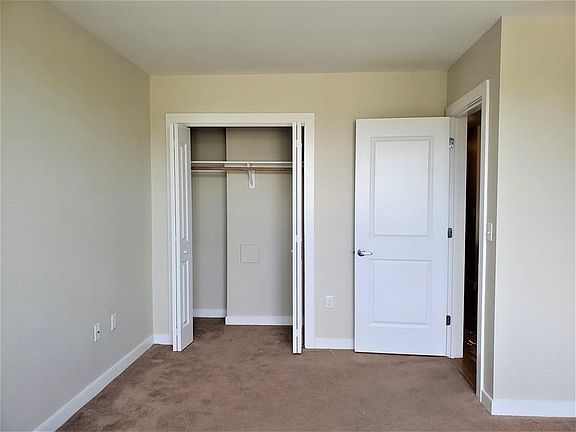 4th image of 20 Pond St APT 201