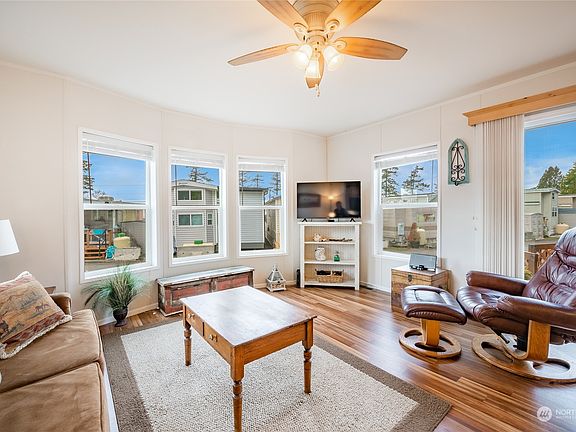 4th image of 7954 Birch Bay Drive #23
