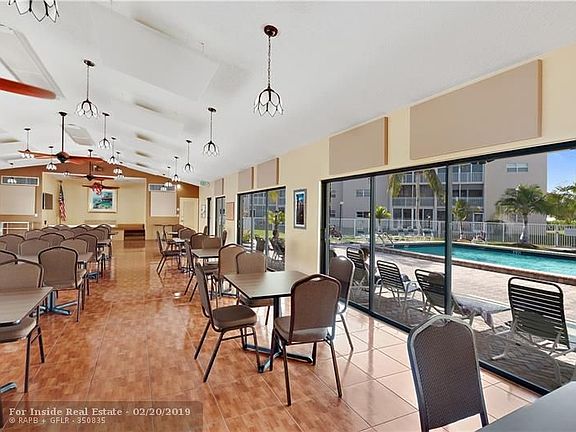 5th image of 206 SE 10th St APT 104