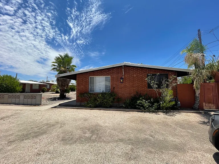 4318 E Pima St — Photo 19