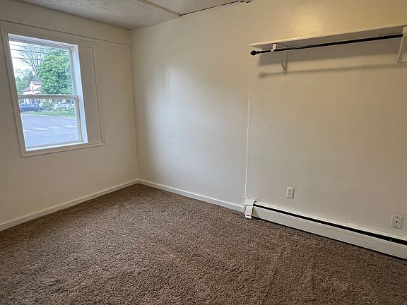 5th image of 2234 Presque Isle Ave #1A