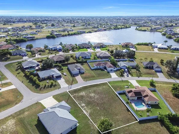 315 NW 26th St, Cape Coral, FL 33993