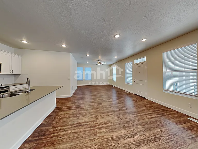 6047 W Arranmore Dr — Photo 5