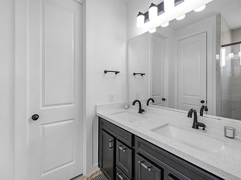 5119 Murillo Dr — Photo 16