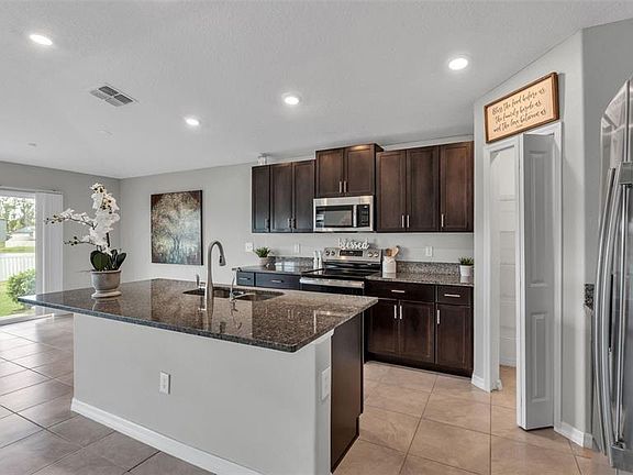 5th image of 2146 Old Mining Rd