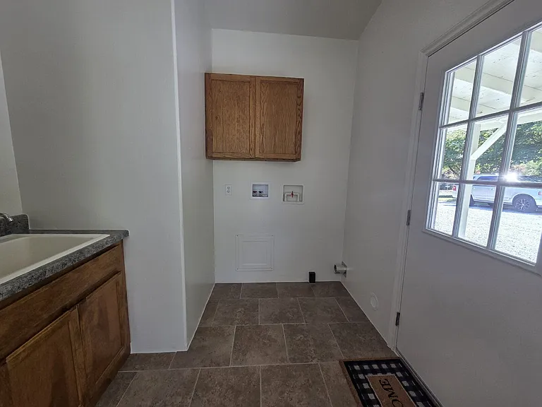 3950 Shoestring Rd — Photo 20