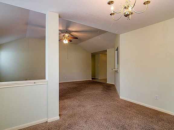 4th image of 7130 Prairie Village Dr
