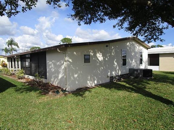 5th image of 59 Sunset Cir
