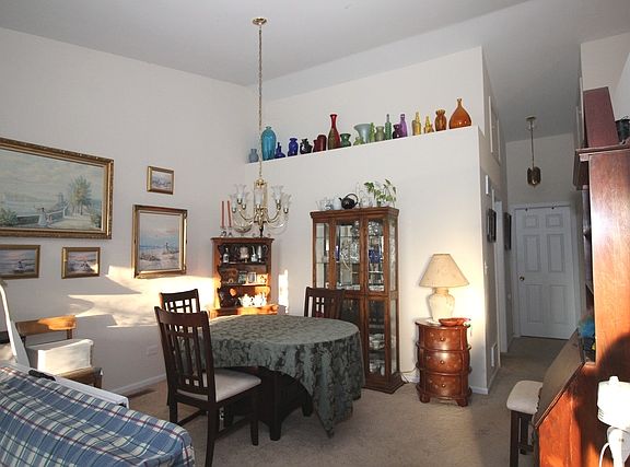 3rd image of 319 Seafarer Dr