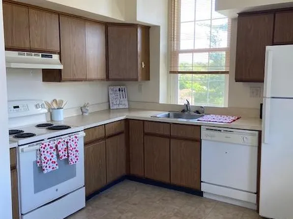 7 N Hamilton St, Telford, PA 18969