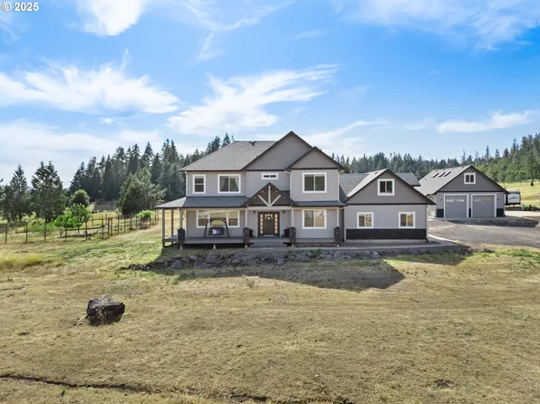 84536 Bountiful Dr, Fall Creek, OR 97438
