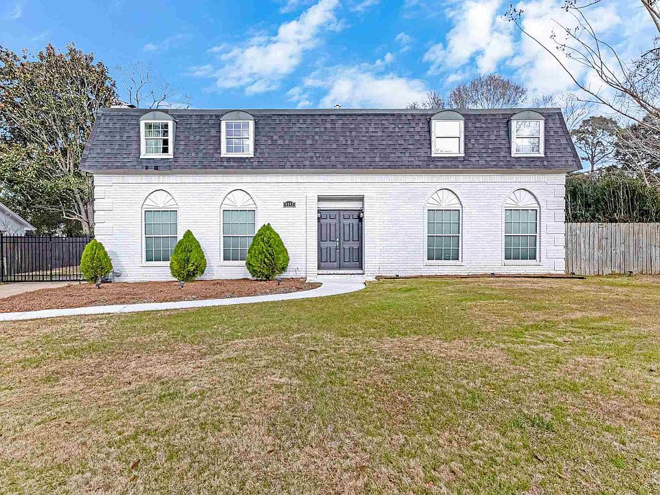 1st image of 8842 Meadowbrook Dr