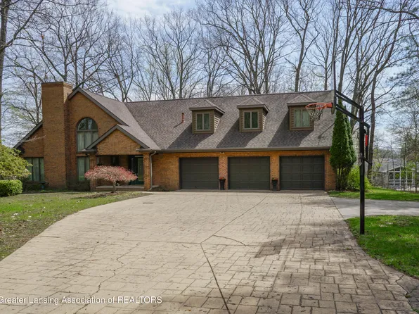 4103 Wagon Wheel Ln, Lansing, MI 48917
