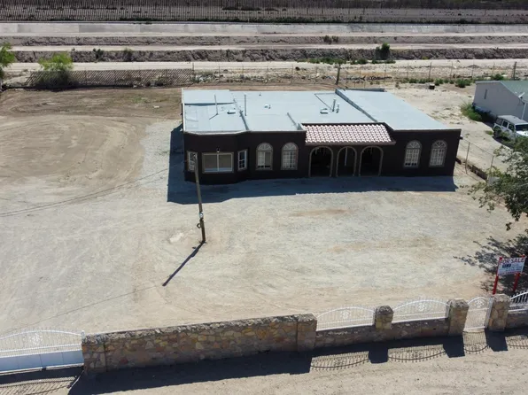 11601 Valle Bajo Rd, Socorro, TX 79927