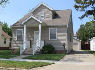 18705 Arrowhead Ave, Cleveland, OH 44119