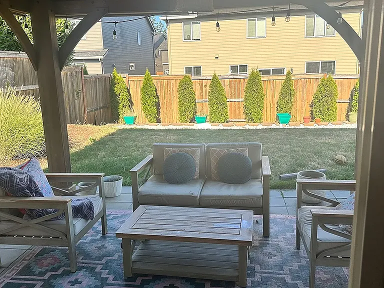 3648 NE Quince Way — Photo 5