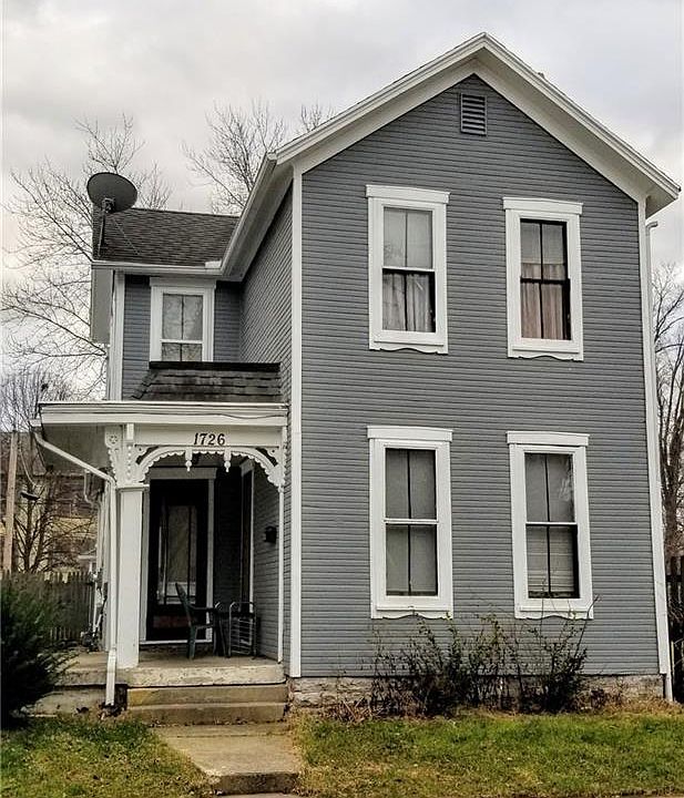 1st image of 1726 E 4th St