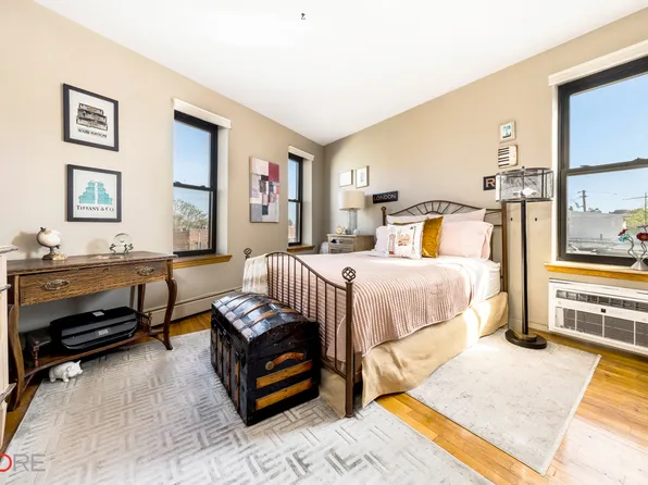 680 81st Street image 5 of 11