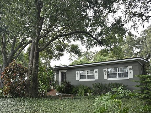 3rd image of 1641 Poe Ave