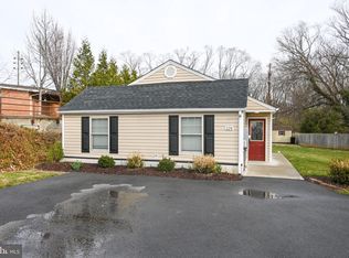 228 Weems Ln, Winchester, VA 22601