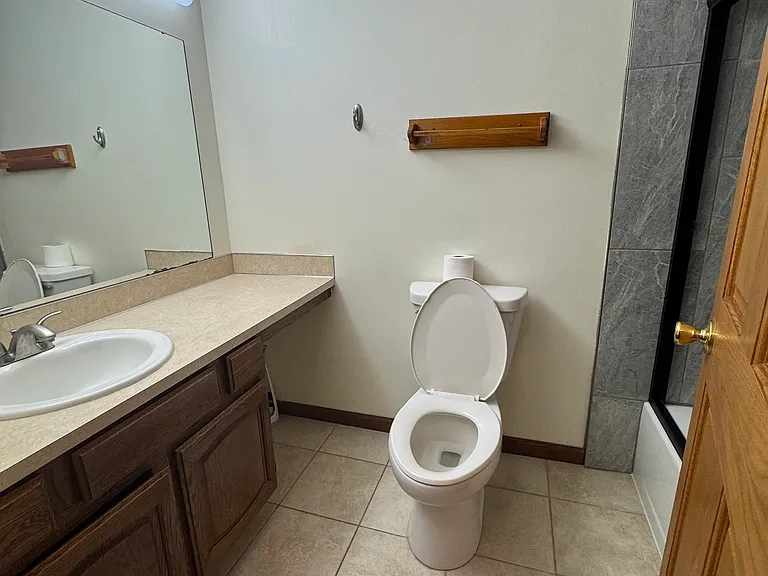 13519 Atwood Ave — Photo 20